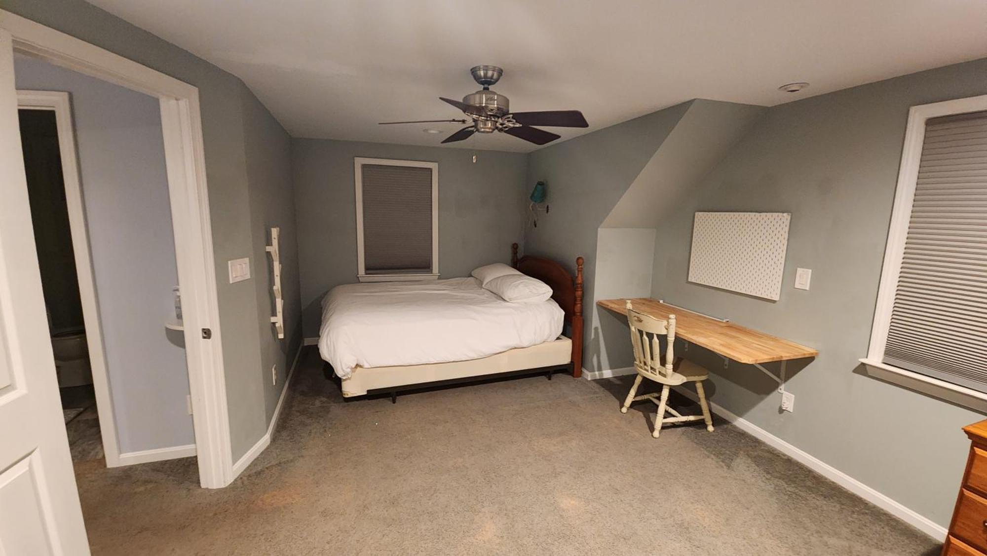 Beautiful,cozy, Ultra Convenient Holiday home *