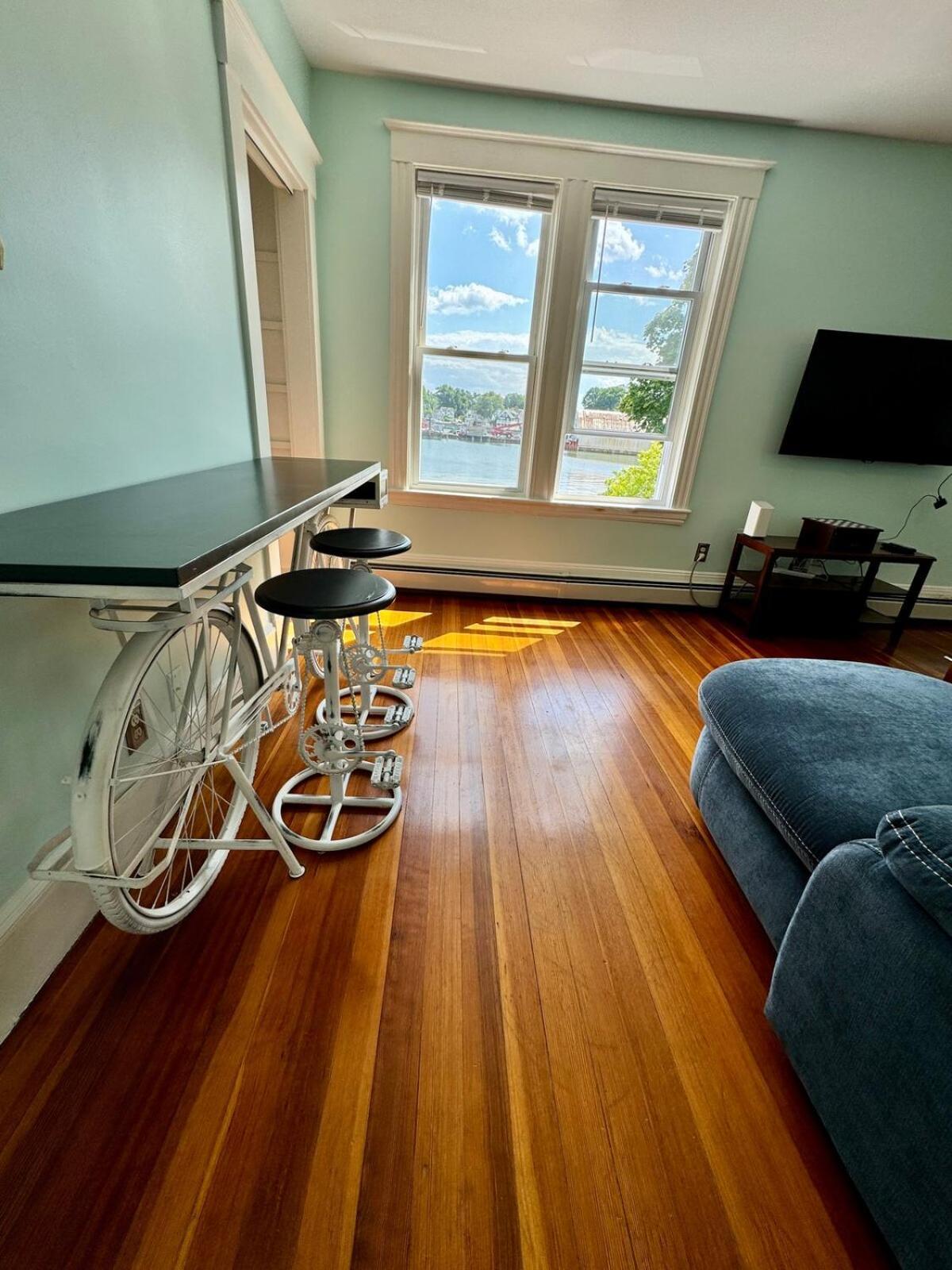 Sanctuary By The Sea Salem