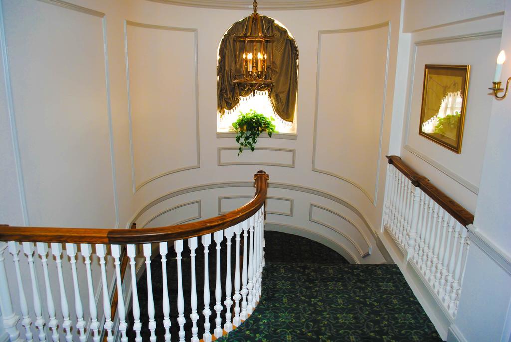 Hotel Hawthorne